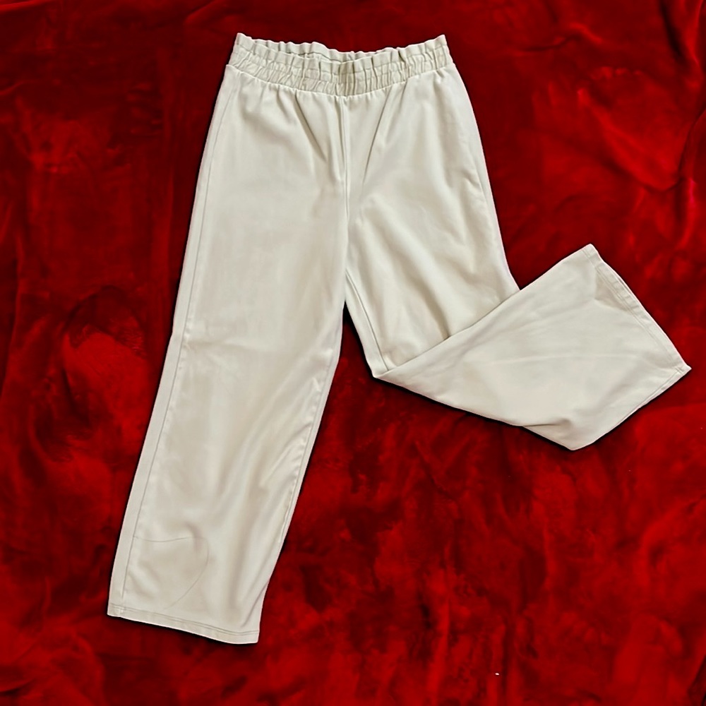 Zara cropped pants